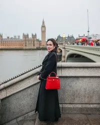 13 Potret Shandy Aulia Liburan ke Luar Negeri 2025, Terbaru Spanyol