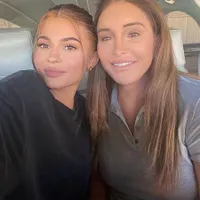 14 Foto Tribut Manis Artis Hollywood di Perayaan Father's Day, Ada Kylie Jenner - Gigi Hadid!