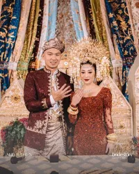 14 Momen Manis di Pernikahan Nikita Willy & Indra Priawan, Pamer Cincin - Prosesi Sungkeman