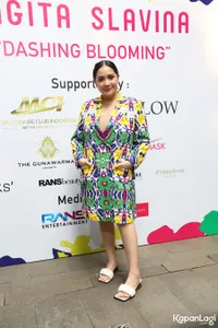 15 Potret Cantik Nagita Slavina di Event Launching Koleksi Terbaru Bisnis Fashionnya, Dihadiri Lesti Hingga Ashanty