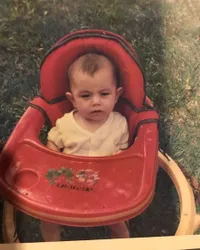 15 Potret Transformasi Celine Evangelista Dari Masih Bayi Sampai Kini Jadi Hot Mom 4 Anak, Dara Blasteran Italia yang Cantiknya Tak Pudar