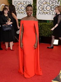 10 Gaun Terbaik Bintang Hollywood di Ajang Golden Globe 2014