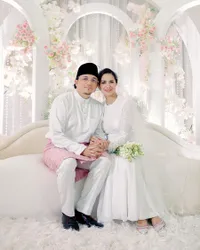 2 Tahun Menikah, Ini Deratan Kronologi Perceraian Engku Emran dan Noor Nabila - Sang Suami Pergi Dari Rumah