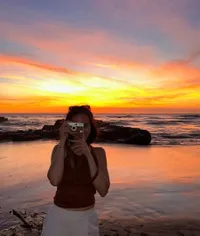 2 Tahun Menjomblo, 8 Potret Pevita Pearce Asyik Nikmati Liburan Sendiri