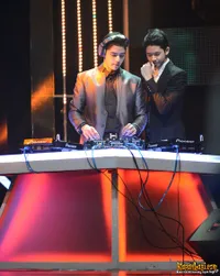 2 Cowok Muda dan Tampan Al Ghazali - Tristan Juliano Asyik Nge-DJ