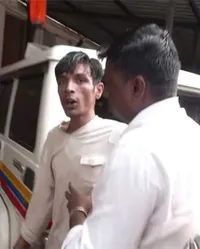 30 Jam Diburu Polisi, Pelaku Penusukan Saif Ali Khan Berhasil Ditangkap Polisi