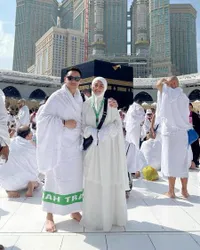 3 Tahun Menikah, Potret Jenita Janet dan Suami yang Kini Makin Mesra dan Harmonis - Pernah Dikado Peternakan Sapi