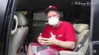 5 Bulan LDR Gara-gara Corona, Ini 9 Momen Haru Pertemuan Melaney Ricardo & Suami yang Akhirnya Pulang ke Indonesia