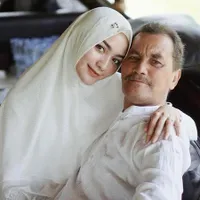 6 Potret Manjanya Citra Kirana Dengan Sang Ayah, Kini Menjadi Kenangan