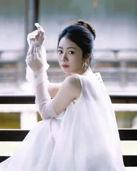 7 Artis China yang Terlihat Awet Muda Padahal Usianya Sudah Hampir 40 Tahun