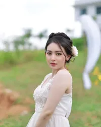7 Fakta Natasha Wilona yang Jarang Terungkap, Tolak Adegan Dewasa - Tulang Punggung Keluarga Sejak Kecil
