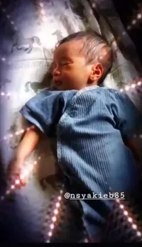 7 Foto Baby Rasheed Putra Nabila Syakieb, Ganteng dan Cute Bersama Kakak