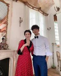 7 Foto BTS Pemotretan Prewed G.O MBLAQ & Choi Ye Seul, Manis Banget!