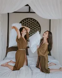 7 Foto Enzy Storia dan Jessica Mila Yang Kompak, Seperti Sahabat Bagaikan Kepompong