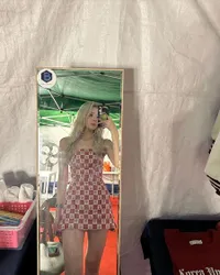 7 Foto Lia ITZY yang Viral Karena Body Bak Jam Pasir, Pinggangnya Seramping Boneka Barbie