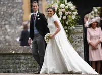 7 Foto Resort Tempat Honeymoon Pippa Middleton & James, Mewah!
