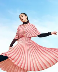 7 Gaya Cantik Nagita Slavina dengan Makeup Bold di Photoshoot Terbaru, Bikin Pangling - Sempat Dikira Finalis Puteri Indonesia oleh Netizen
