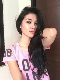 7 Icons Menghilang, Apa Kabar Salah Satu Member Cantiknya Ini?