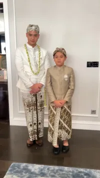 7 Momen Al Ghazali Foto Keluarga dengan Ahmad Dhani & Mulan Jameela, Akrab dan Hangat Bercanda Tawa