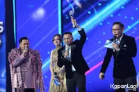 7 Momen Raffi Ahmad Menang Presenter Paling Ngetop di SCTV Award 2024, Gak Nyangka Bisa Menang Lagi