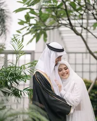 7 Momen Romantis di Pernikahan Vebby Palwinta & Razi Bawazier, Ciuman Pertama - Tangis Penuh Haru