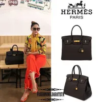 7 Pedangdut Ini Koleksi Tas Mewah, Harganya Ada Yang Bisa Buat Beli Rumah