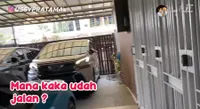 7 Penampakan Mobil Porsche Ussy Sulistiawaty yang Dipakai Beli Nasi Uduk, Harganya 2 Miliar