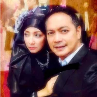 7 Potret Adipura Pemeran Arman di 'BUKU HARIAN SEORANG ISTRI' Bersama Keluarga yang Jarang Tersorot, Family Man Banget