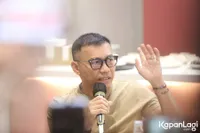 7 Potret Anang Hermansyah yang Dukung Ahmad Dhani dan Melly Goeslaw Perjuangkan Royalti di Parlemen