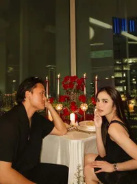 7 Potret Anniversary Dinner Mahalini dan Rizky Febian, Genap 2 Tahun Menikah
