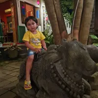 7 Potret Baby Cio Adik Bungsu Happy Asmara - Balita Berponi Panjang yang Ganteng dan Menggemaskan