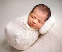 7 Potret Baby Don Anak Jessica Iskandar yang Makin Menggemaskan dengan Kepala Botak, Dibalur Seledri dan Lidah Buaya Agar Rambut Tumbuh Lebat
