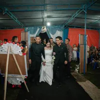 7 Potret Betrand Peto di Acara Pernikahan Kakaknya di NTT, Ruben Onsu Turut Hadir