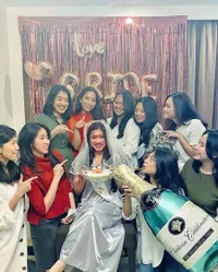  7 Potret Bridal Shower Felicya Angelista, Dapat Surprise dari Sahabat - Caesar Hito Kaget Lihat Wajah Calon Istri