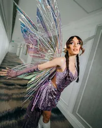 7 Potret Cinta Laura Cosplay Jadi Peri & Cantik Bagai Angel Victoria Secret, Pakai Sayap Kupu-Kupu Sparkling