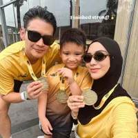 7 Potret Citra Kirana Ikut Family Run, Bangga dengan Pencapaian Sang Anak
