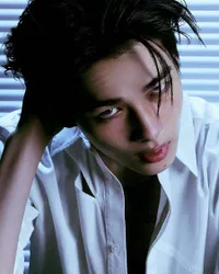 7 Potret Concept Photo ENHYPEN 'DESIRE: UNLEASH', Vampire Ganteng Bikin Fans 'Gak Aman' - 'Terserang Visual'
