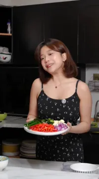 7 Potret Dapur Brisia Jodie dengan Desain Minimalis Modern, Didominasi Warna Gelap yang Mewah