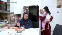 7 Potret Dapur Ria Ricis yang Minimalis dan Estetik, Suasananya Cocok untuk Kumpul Keluarga