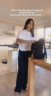 7 Potret Dapur Rumah Rini Yulianti di Australia, Desain Simpel dan Fungsional