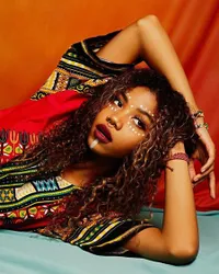 7 Potret Epik Zsa Zsa Utari Bintang Film 'IMPERFECT', Pancarkan Pesona Bintang Bak Beyonce - Cantik dan Pede Banget dengan Kulit Eksotis