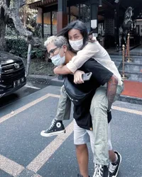 7 Potret Firsa Sabilah Wanita yang Diduga Kekasih Coki Pardede, Mantan Pemain Sinetron 'TUKANG BUBUR NAIK HAJI' - Cucu Nani Wijaya