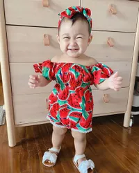 7 Potret Gaya Kece Anak Desainer Zaskia Sungkar Sampai Dian Pelangi, Ada yang Doyan Pake Outfit Branded - Tampil Segar Bak Semangka
