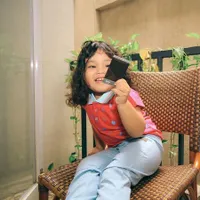 7 Potret Gemasnya Naca, Bocah Viral TikTok yang Jago Joget Papi Chulo