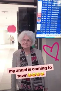 7 Potret Hanna Ingram, Nenek Nia Ramadhani yang Jarang Terekspos - Sama Cantiknya dengan Sang Cucu