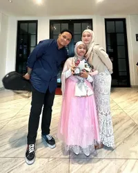 7 Potret Inara Rusli Kompak dengan Mantan Suami Virgoun, Temani dan Datang ke Acara Anak