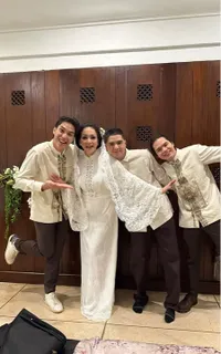 7 Potret Kehangatan EL Rumi dan Dul Jaelani Dampingi Al Ghazali Saat Siraman Hingga Akad Nikah