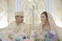 7 Potret Kemesraan Margin Wieheerm dan Ali Syakieb Saat Tasyakuran 4 Bulanan, Siap Jadi Orangtua - Sempat Cium Kening Romantis