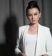 7 Potret Kimberly Ryder, Kecewa Edward Akbar Tak Kunjung Hadir Mediasi - Keberadaan Mobil Masih Misteri
