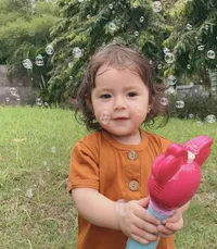 7 Potret Lucunya Baby Chloe Putri Asmirandah Saat Bermain Gelembung Sabun, Ekspresinya Bikin Netizen Auto Gemas